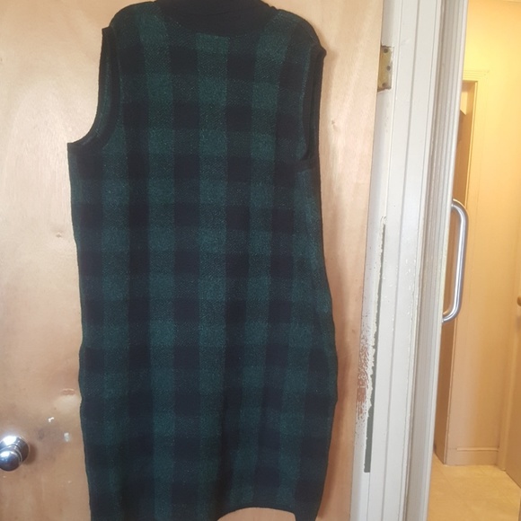 Sweater - Picture 3 of 3